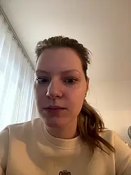 Snapshot of MaryHiggins chatting on 01/19/26, 07:56 MaryHiggins online show from 01/19/26, 07:56