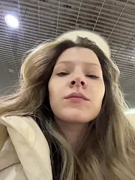 Snapshot of MaryHiggins chatting on 02/27/26, 11:21 MaryHiggins online show from 02/27/26, 11:21