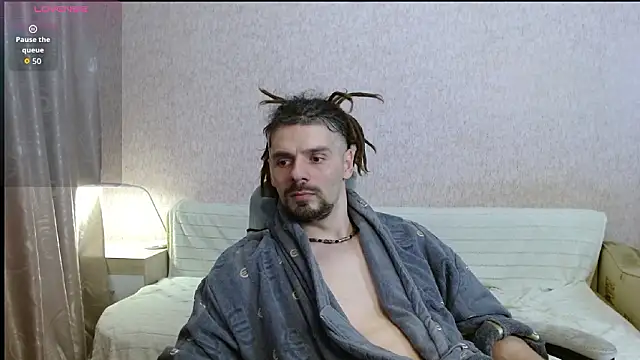 Aestheticguy101 online show from 03/23/26, 04:22