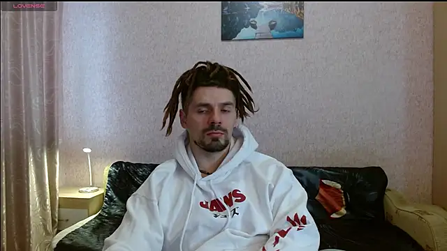 Aestheticguy101 online show from 04/14/26, 09:37