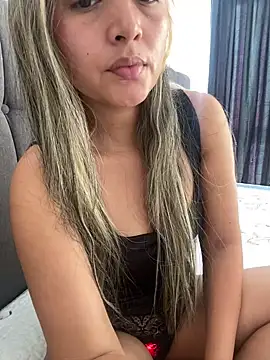 Snapshot of vellaAngel chatting on 01/12/25, 03:36 vellaAngel online show from 01/12/25, 03:36