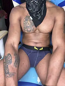 Snapshot of LuciferTheDevilofHell chatting on 02/28/25, 09:55 LuciferTheDevilofHell online show from 02/28/25, 09:55