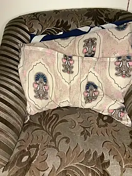 Snapshot of LuciferTheDevilofHell chatting on 03/21/25, 11:34 LuciferTheDevilofHell online show from 03/21/25, 11:34