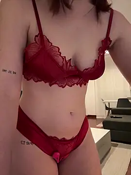 redheaddoll22 online show from 01/14/25, 08:31