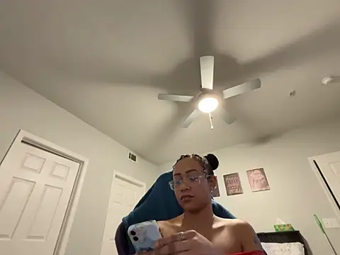 RylHoneyy online show from 02/08/26, 03:54