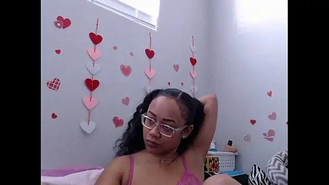 RylHoneyy online show from 02/13/26, 09:11