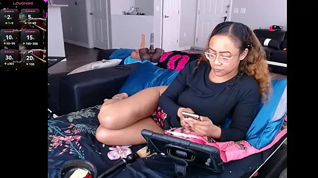 RylHoneyy online show from 05/24/26, 07:30