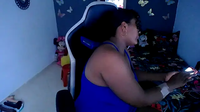 marysol83 online show from 06/13/26, 11:02