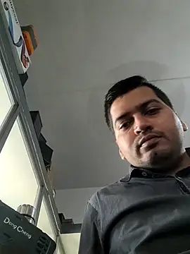 vansh1802 online show from 04/10/26, 05:01