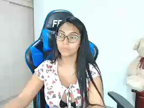 sophiax-x online show from 03/15/25, 12:58