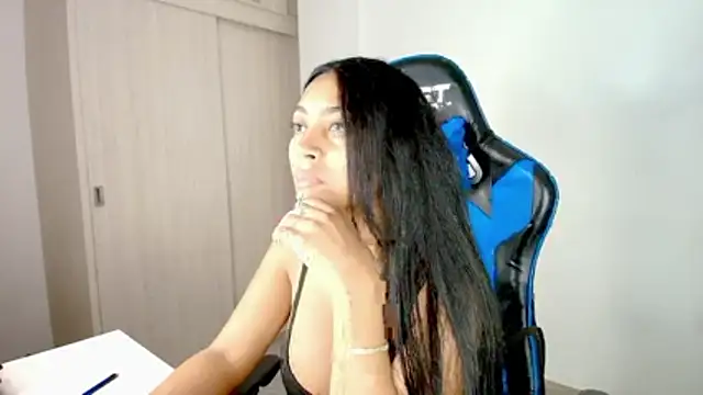 sophiax-x online show from 01/08/26, 02:52