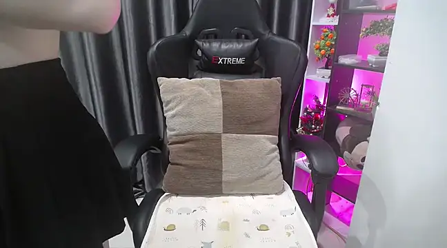 Yuki-yio online show from 03/04/25, 01:23