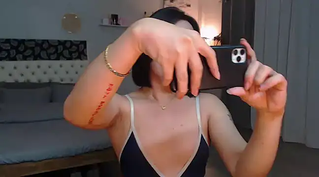 Sexysafarahh online show from 02/12/25, 03:18