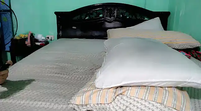 WantedSexslaves online show from 02/02/25, 12:13