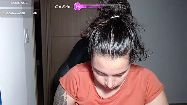 Snapshot of vennus_22 chatting on 02/08/25, 08:09 vennus 22 online show from 02/08/25, 08:09