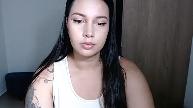 vennus 22 online show from 12/14/25, 05:02