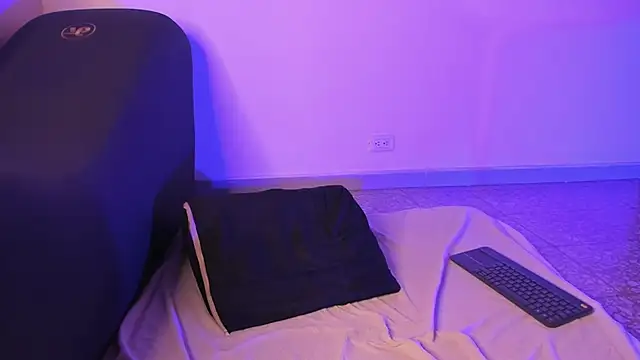 annita lopez online show from 12/01/25, 11:10