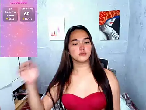 MoaningKylie online show from 10/12/25, 03:44