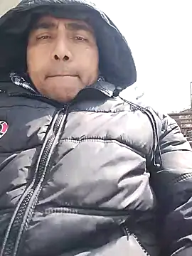 Snapshot of Pitercom chatting on 02/20/25, 12:57 Pitercom online show from 02/20/25, 12:57