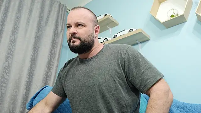 Muscle Bear online show from 02/03/25, 02:02