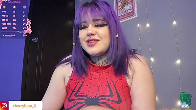 Snapshot of cherrybom_ chatting on 03/11/25, 10:29 cherrybom online show from 03/11/25, 10:29