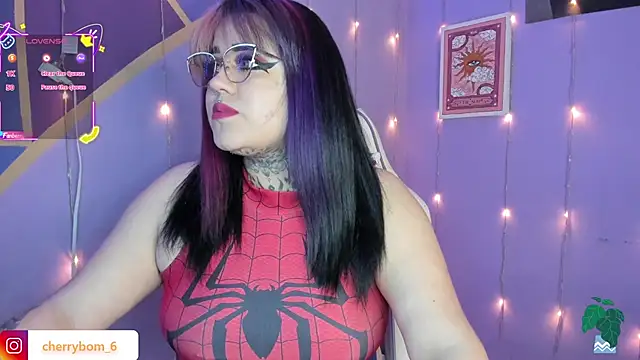 Snapshot of cherrybom_ chatting on 09/19/25, 03:19 cherrybom online show from 09/19/25, 03:19