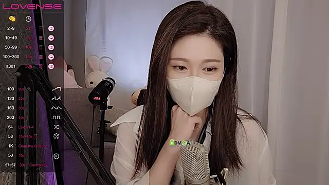 tw lala online show from 03/10/25, 04:35