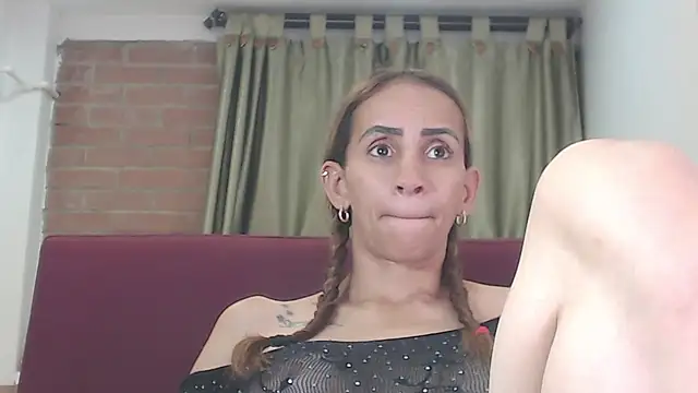 Amber Moore online show from 07/22/26, 12:13