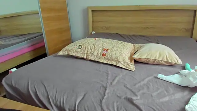 Jesssicajesss14 online show from 10/03/25, 06:54