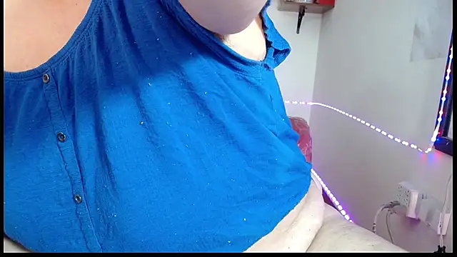angelitolove727 online show from 05/02/26, 10:59
