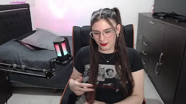 xxbbtaa online show from 04/04/26, 01:37