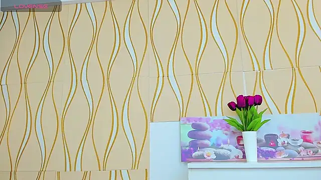 karissia online show from 02/02/25, 07:52