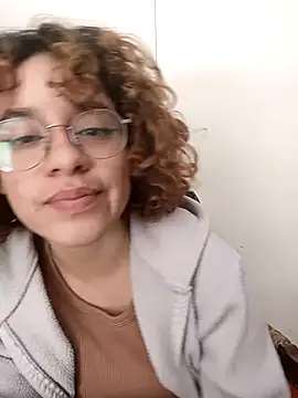 EmmaMelissa0521 online show from 02/14/25, 04:52