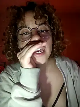 EmmaMelissa0521 online show from 02/15/25, 04:36