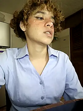 EmmaMelissa0521 online show from 03/14/25, 09:54