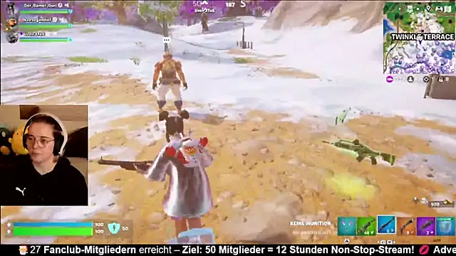 Snapshot of GamerGirl_Eve chatting on 12/24/24, 07:11 GamerGirl Eve online show from 12/24/24, 07:11