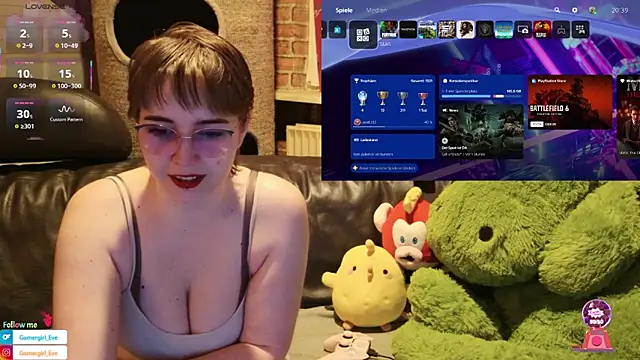 Snapshot of GamerGirl_Eve chatting on 10/09/25, 06:39 GamerGirl Eve online show from 10/09/25, 06:39