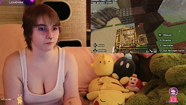 Snapshot of GamerGirl_Eve chatting on 11/23/25, 06:08 GamerGirl Eve online show from 11/23/25, 06:08