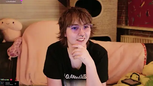 GamerGirl Eve online show from 12/19/25, 06:26