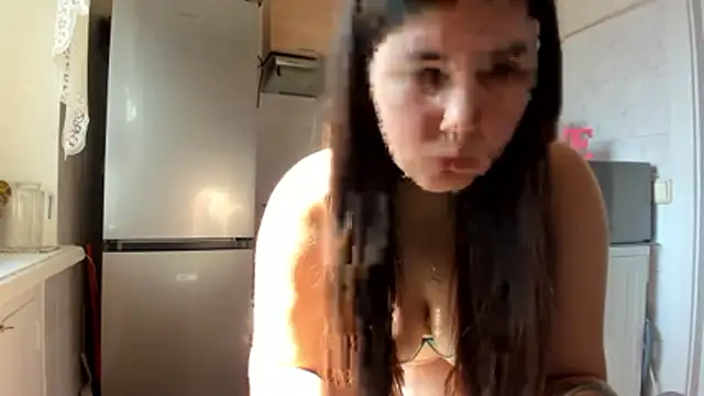 MiaMarrone online show from 03/29/26, 10:59