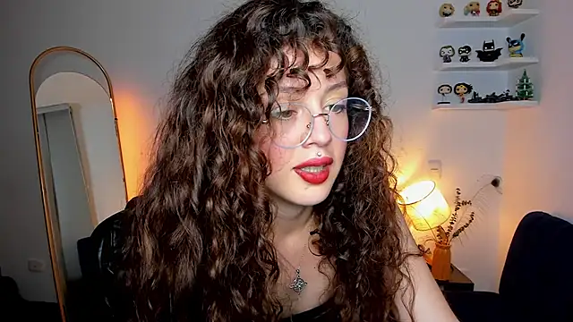 Cassandra Caiin online show from 03/30/26, 06:47