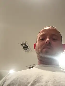 smokeymt420 online show from 10/11/25, 04:01