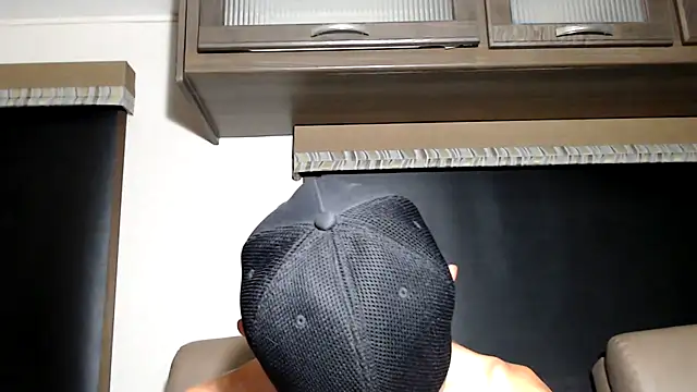 Snapshot of ThickD2C chatting on 02/13/26, 03:57 ThickD2C online show from 02/13/26, 03:57