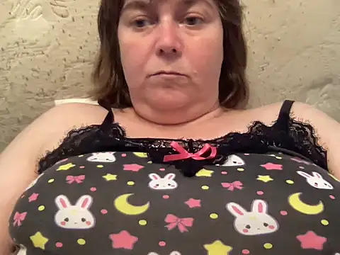 ParisNova online show from 09/20/25, 09:16