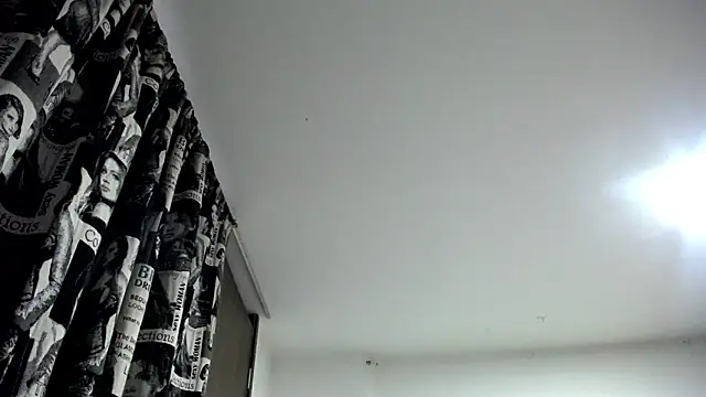 Snapshot of natahottt chatting on 01/31/25, 07:08 natahottt online show from 01/31/25, 07:08