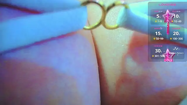 Snapshot of natahottt chatting on 02/04/25, 12:08 natahottt online show from 02/04/25, 12:08