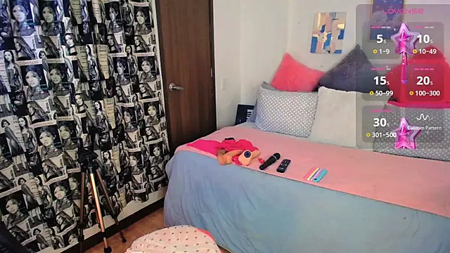 Snapshot of natahottt chatting on 02/08/25, 08:31 natahottt online show from 02/08/25, 08:31