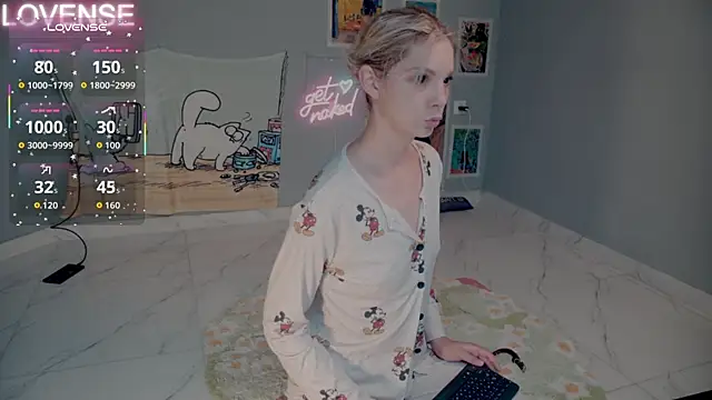 Snapshot of Careful_i_bite chatting on 09/17/25, 04:58 Careful i bite online show from 09/17/25, 04:58