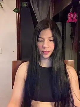 Estefani 32 online show from 02/25/26, 10:41