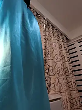 Snapshot of choco_petite chatting on 09/21/25, 11:34 choco petite online show from 09/21/25, 11:34